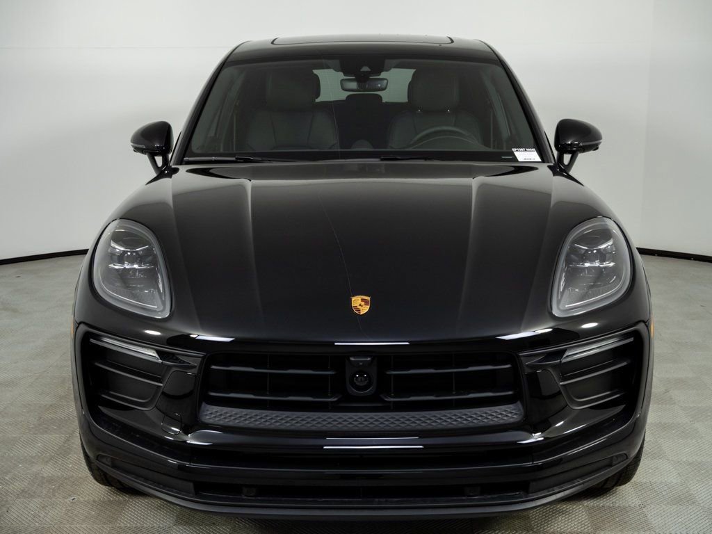 New 2026 Porsche Macan AWD/4WD image 36