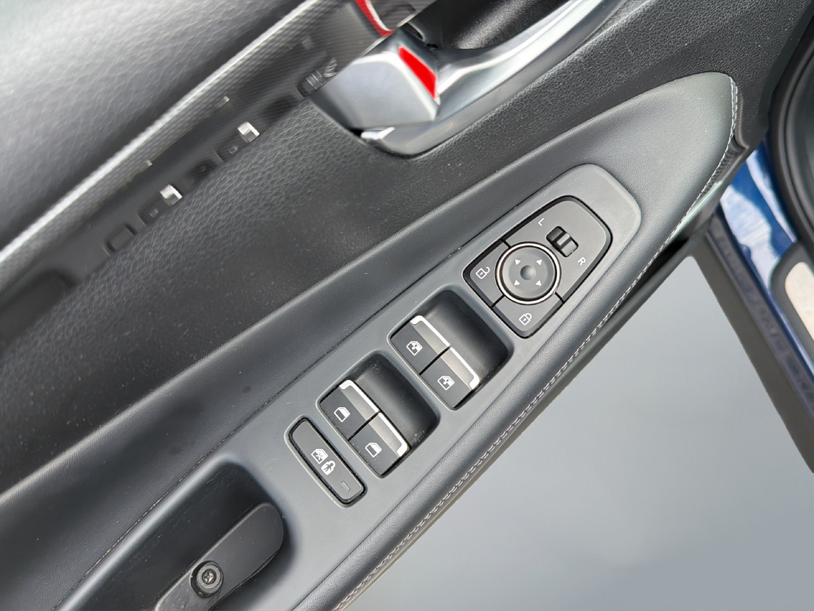 Used 2021 Hyundai Santa Fe SEL w/ Convenience + Premium Package FWD image 28