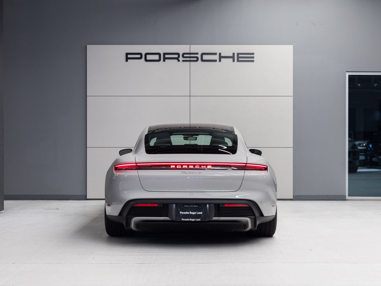 Certified 2026 Porsche Taycan AWD/4WD image 6