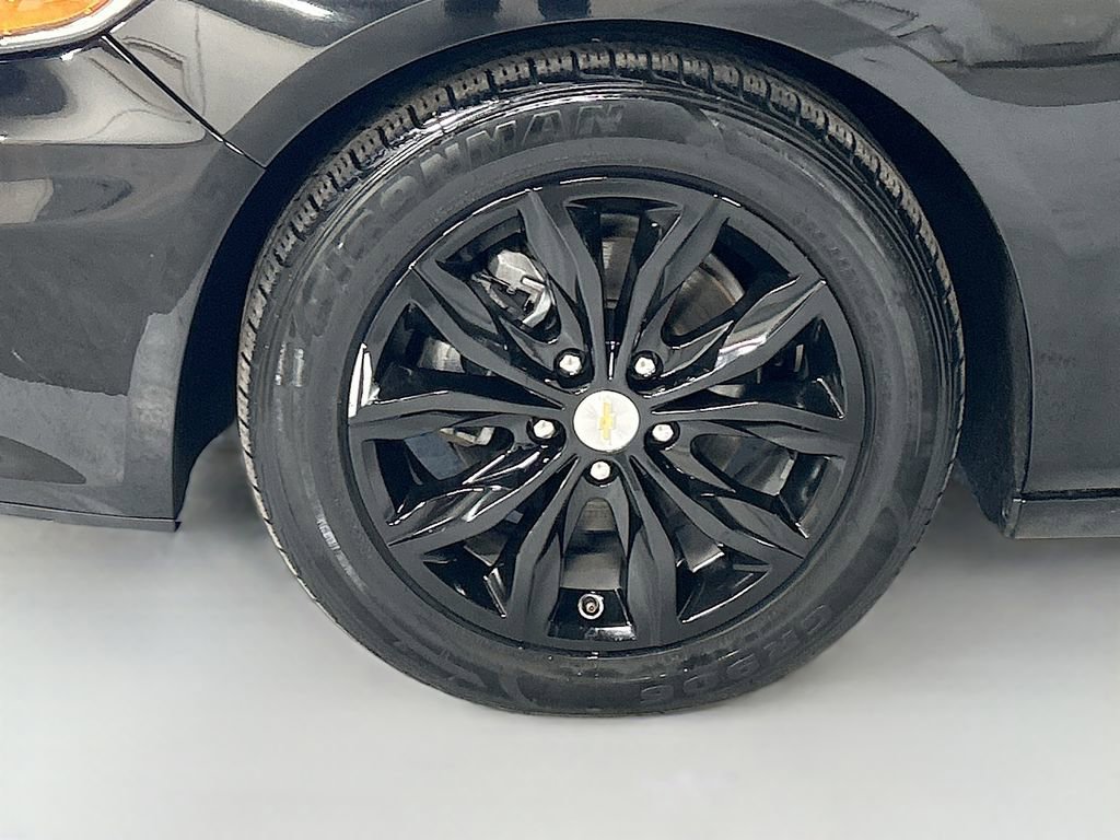 Used 2023 Chevrolet Malibu LT image 30