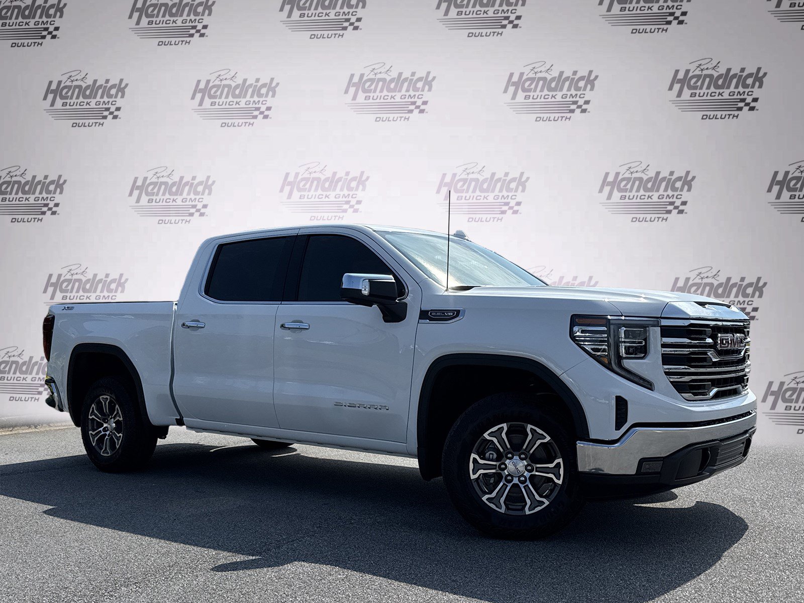 New 2026 GMC Sierra 1500 SLT w/ X31 Off-Road Package AWD/4WD image 2