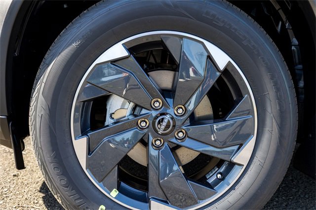 New 2026 Nissan Rogue SV w/ Cold Weather Package image 9