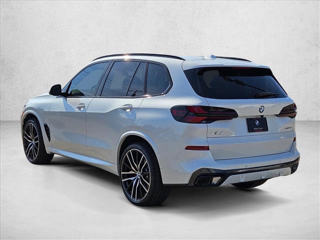 Used 2026 BMW X5 sDrive40i w/ M Sport Package RWD image 9