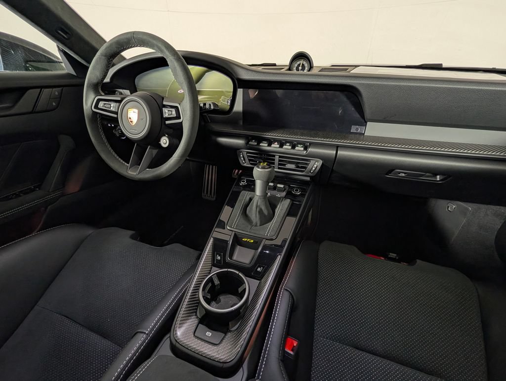 Certified 2026 Porsche 911 GT3 RWD image 21