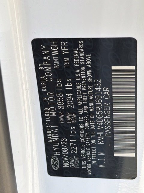 Used 2024 Hyundai Elantra SEL FWD image 22