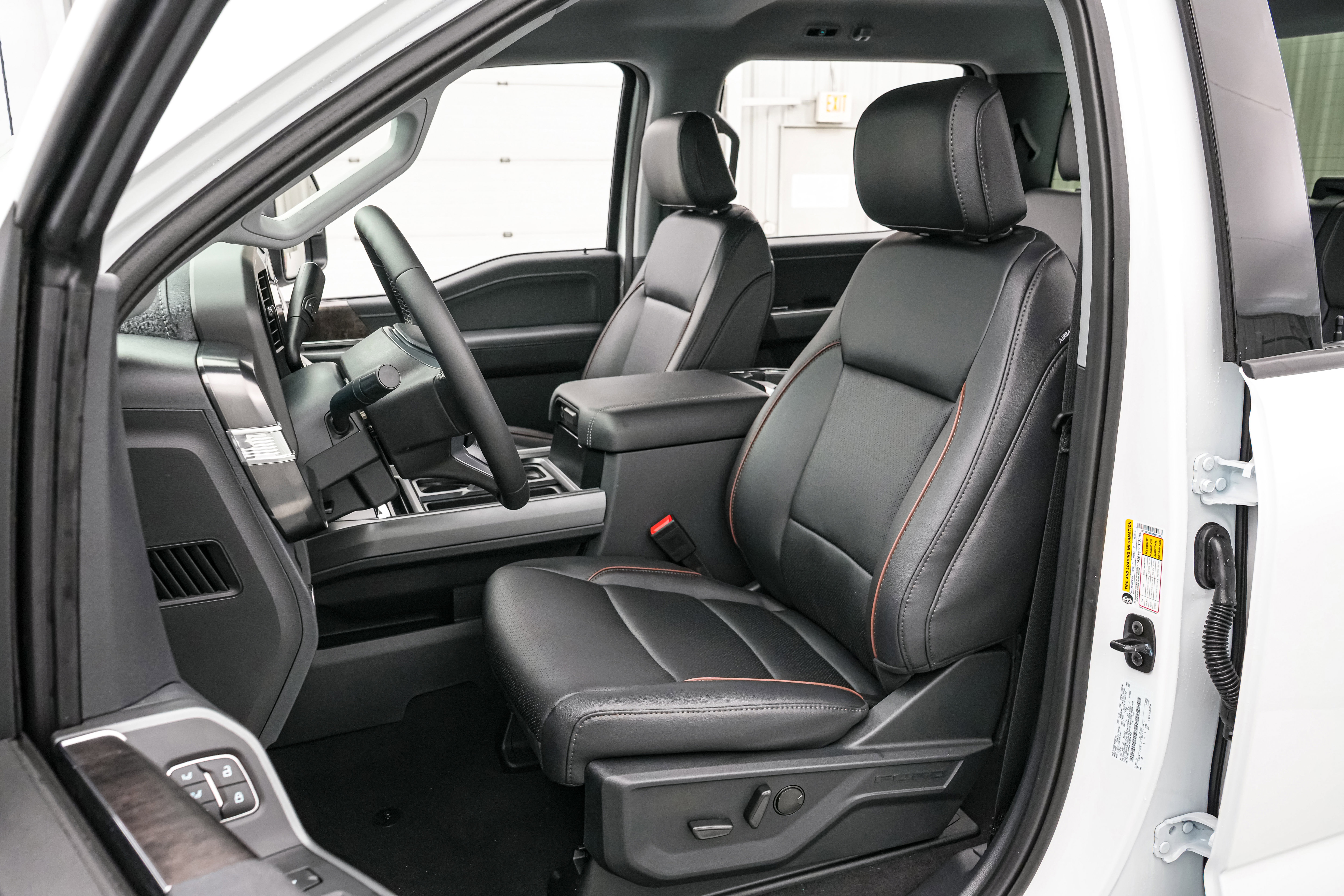 New 2026 Ford F250 Lariat w/ Tremor Off-Road Package AWD/4WD image 15