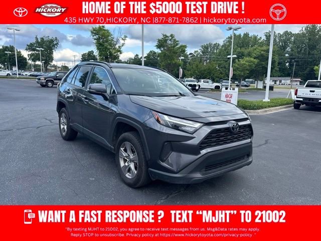 Used 2025 Toyota RAV4 XLE FWD video 1