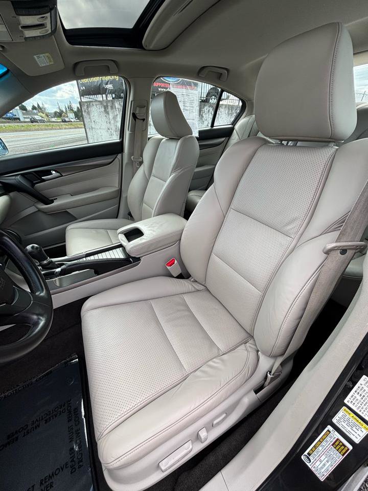 Used 2013 Acura TL w/ Technology Package FWD image 7