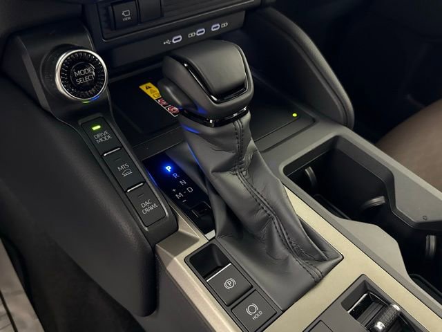 Used 2025 Toyota Land Cruiser image 18
