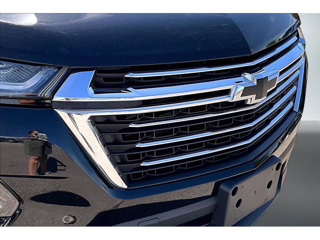 Used 2023 Chevrolet Traverse LT FWD image 34