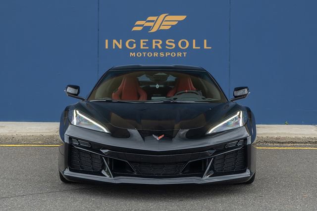 Used 2024 Chevrolet Corvette Z06 image 2