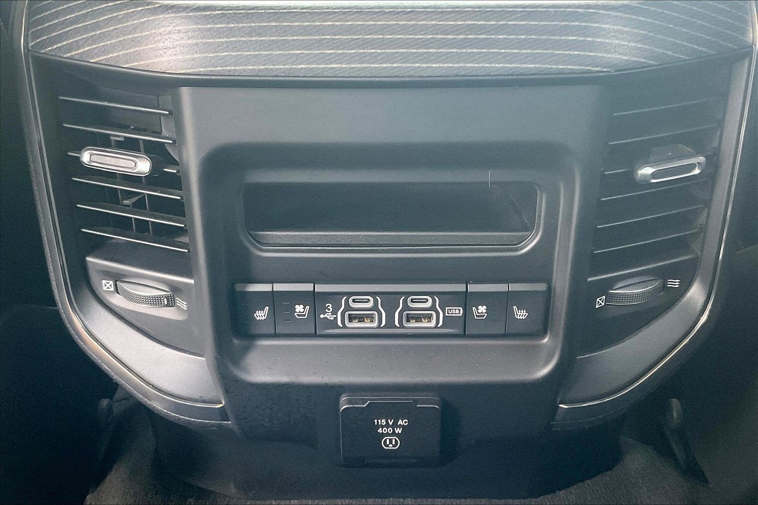 Used 2020 RAM 1500 Limited image 10