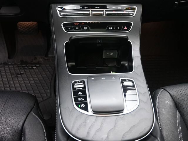 Used 2022 Mercedes-Benz E 450 4MATIC Sedan image 13