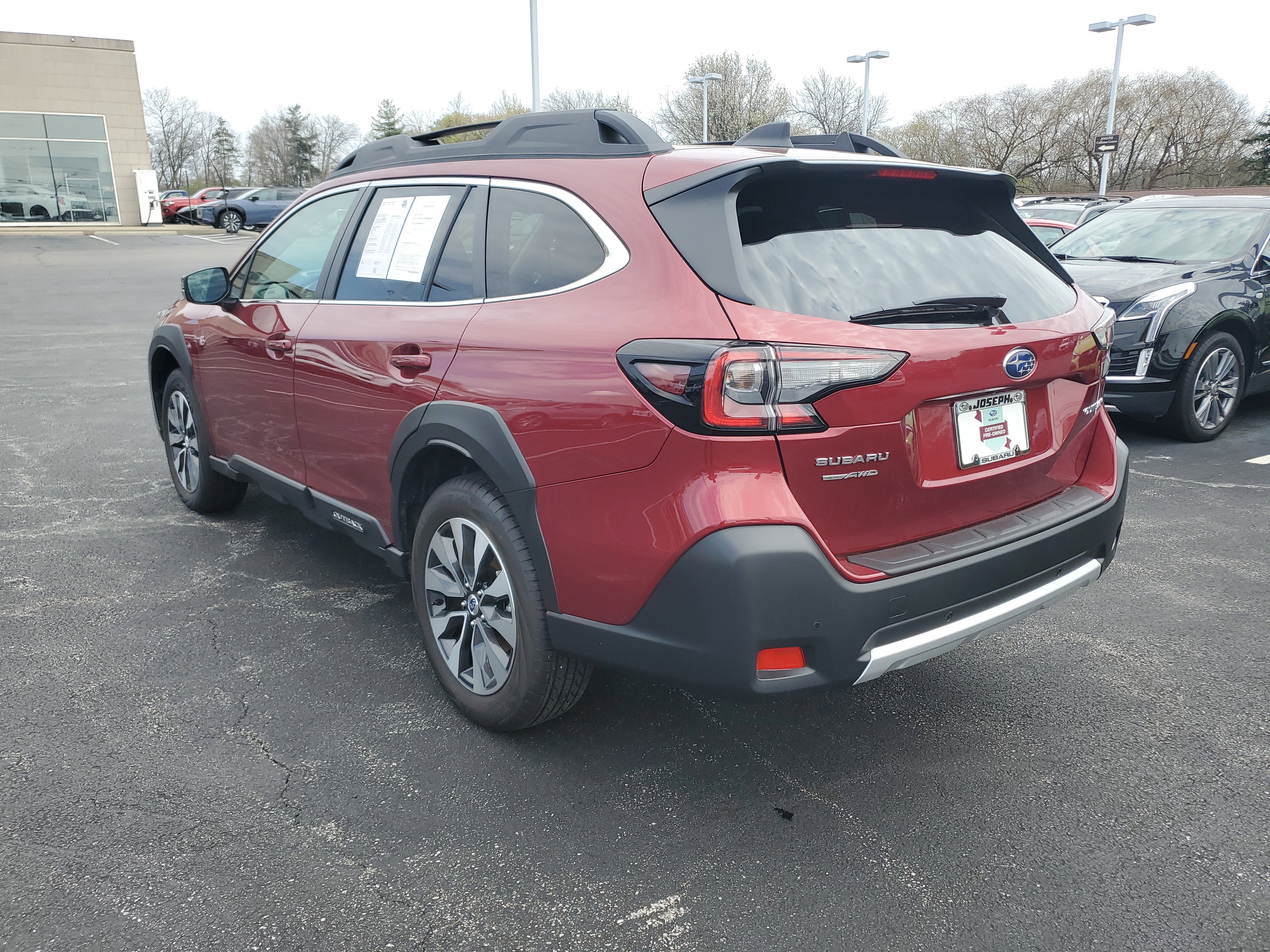 Certified 2025 Subaru Outback Limited image 2