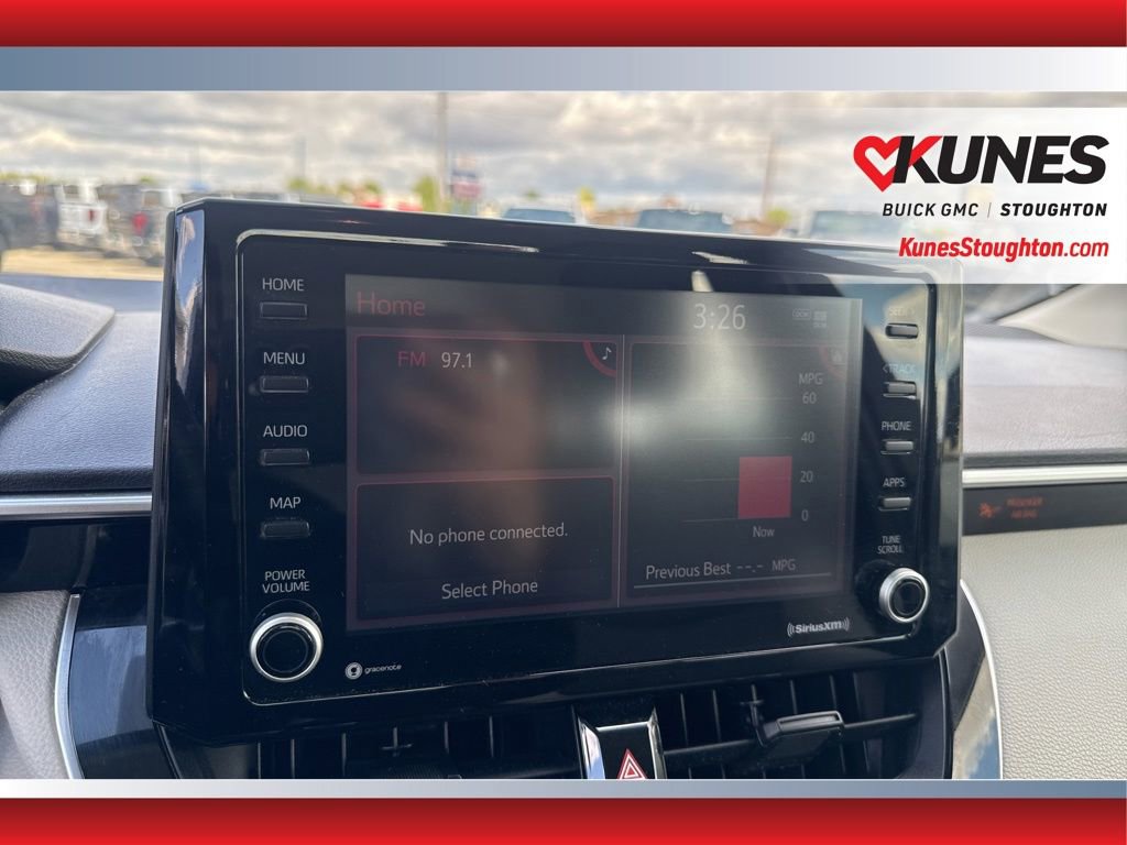 Used 2022 Toyota Corolla LE FWD image 29