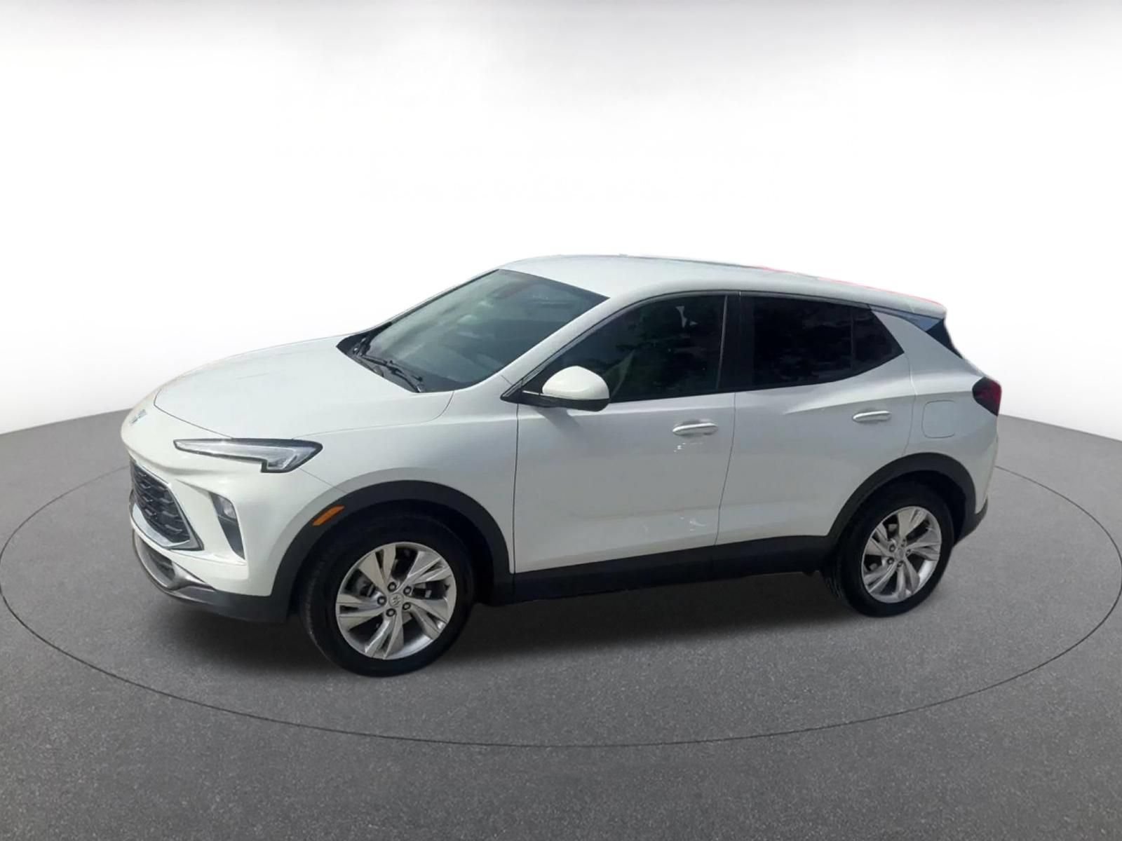 Used 2026 Buick Encore GX Preferred FWD image 7