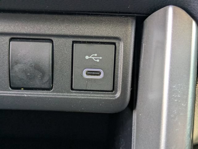 Used 2023 Toyota Corolla Cross LE w/ Moonroof Package FWD image 21