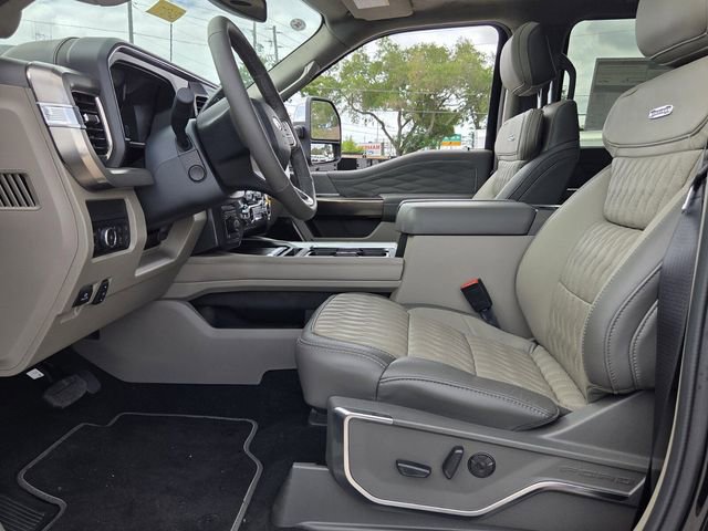 New 2026 Ford F250 Platinum w/ Platinum Plus Package image 17