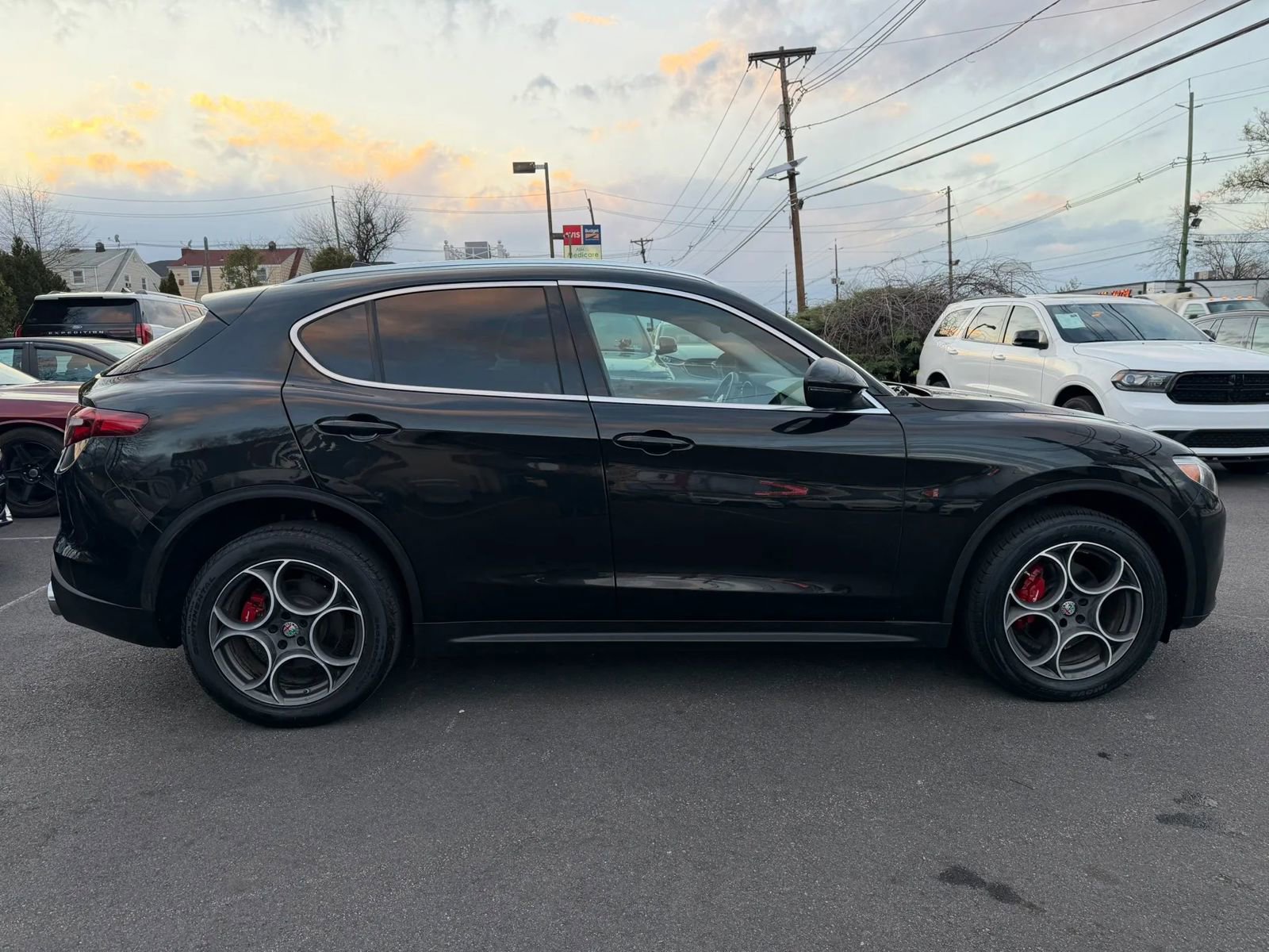 Used 2018 Alfa Romeo Stelvio Ti image 9