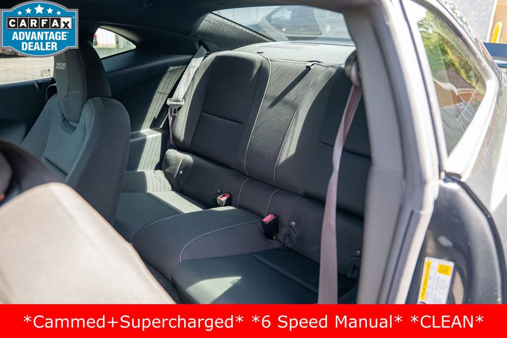 Used 2015 Chevrolet Camaro SS RWD image 18