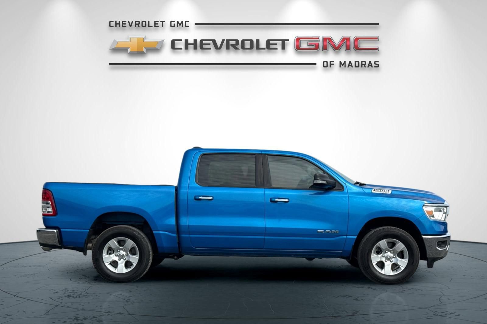 Used 2020 RAM 1500 Big Horn AWD/4WD image 2