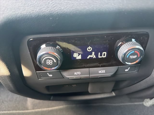 New 2026 Chevrolet Traverse High Country FWD image 12
