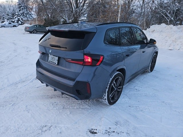 Used 2023 BMW X1 xDrive28i w/ Premium Package image 17