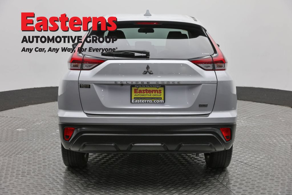 Used 2024 Mitsubishi Eclipse Cross AWD image 6