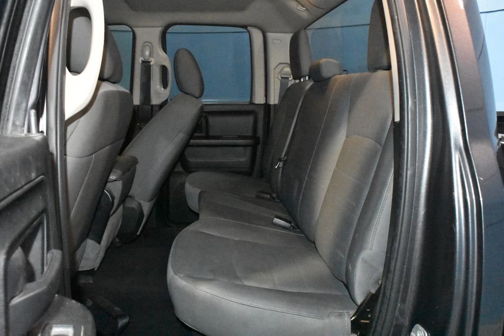 Used 2018 RAM 1500 Express w/ Express Value Package image 17