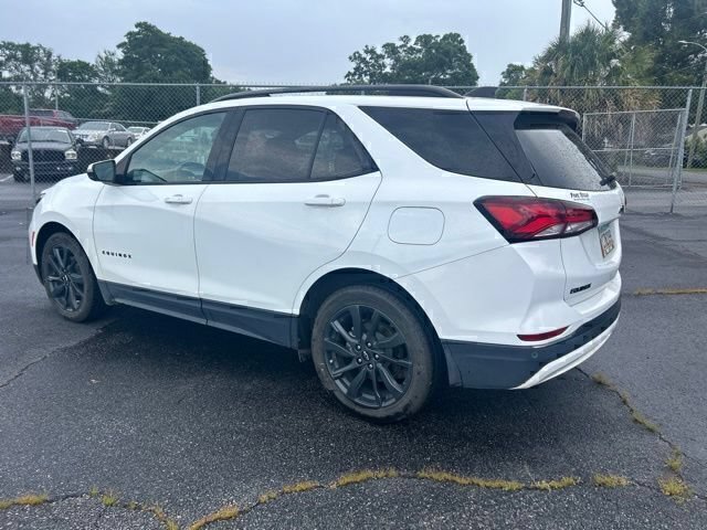 Used 2022 Chevrolet Equinox RS w/ RS Leather Package FWD image 3
