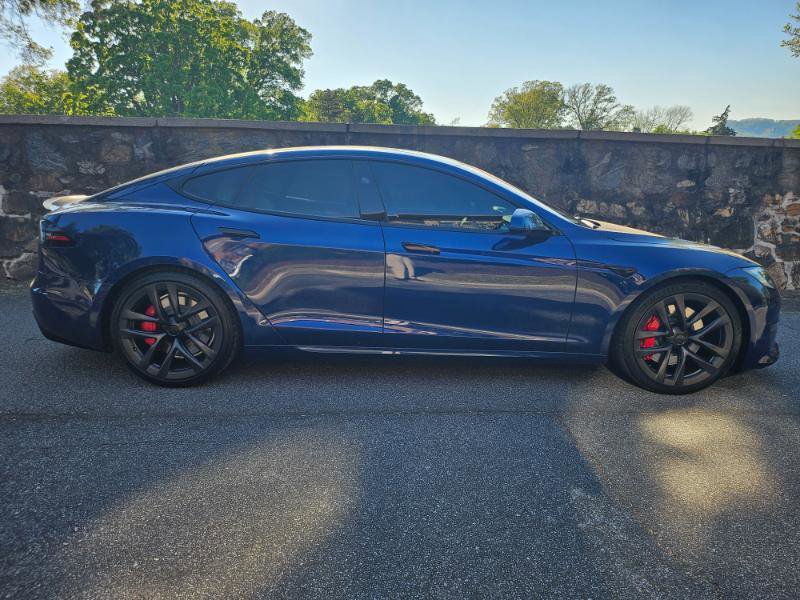 Used 2024 Tesla Model S Plaid image 10