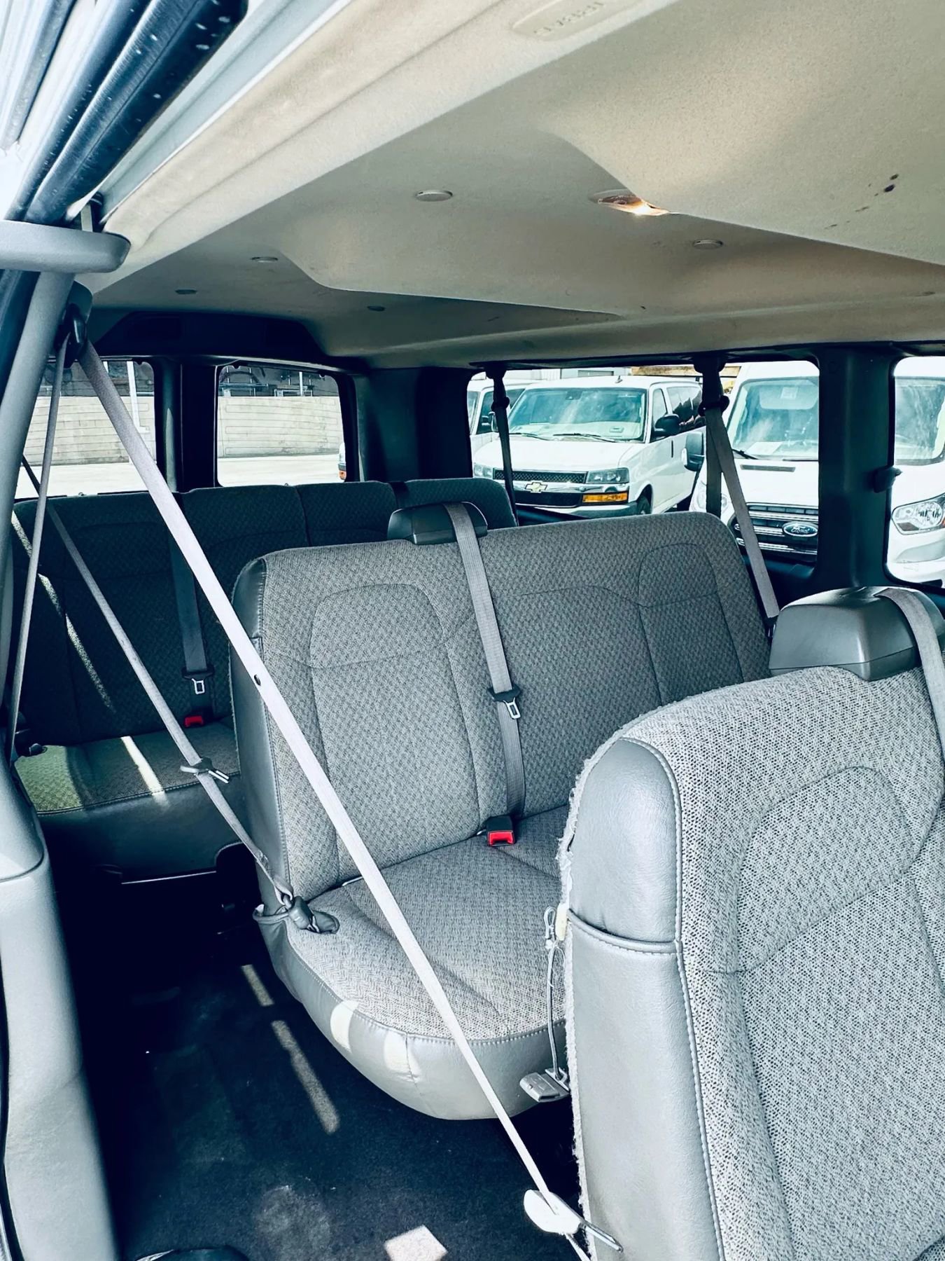 Used 2023 Chevrolet Express 3500 LT w/ LT Preferred Equipment Group image 9