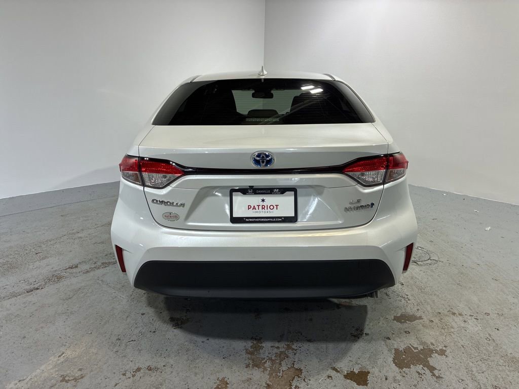 Used 2024 Toyota Corolla LE w/ LE Convenience Package image 6