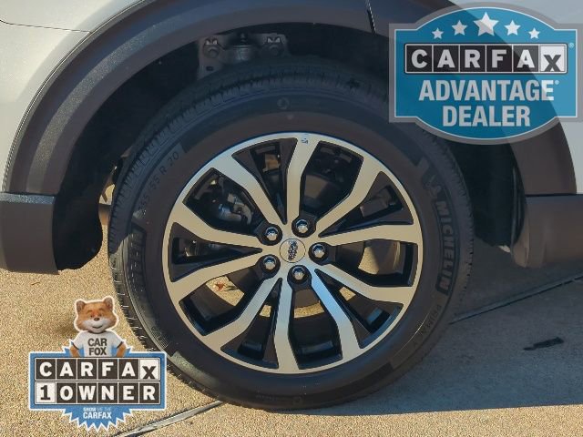 Used 2025 Ford Explorer ST-Line image 3