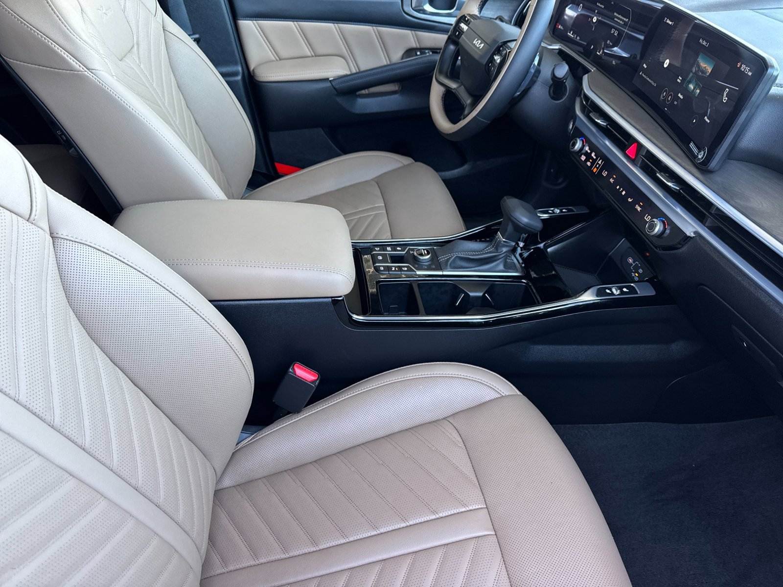 New 2026 Kia Sorento SX Prestige image 18