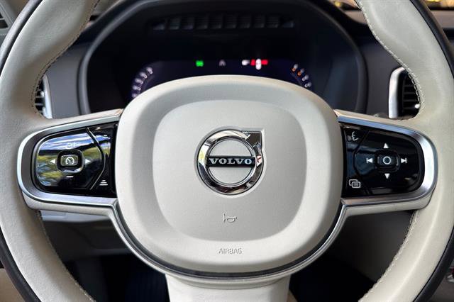 Certified 2024 Volvo XC90 B5 Plus w/ Protection Package Premier image 25