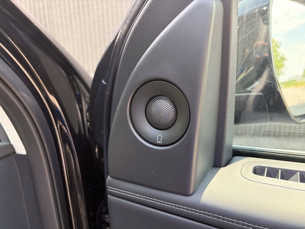 New 2027 Lincoln Navigator Premiere AWD/4WD image 34