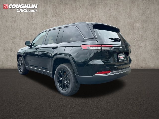 New 2026 Jeep Grand Cherokee Altitude AWD/4WD image 6