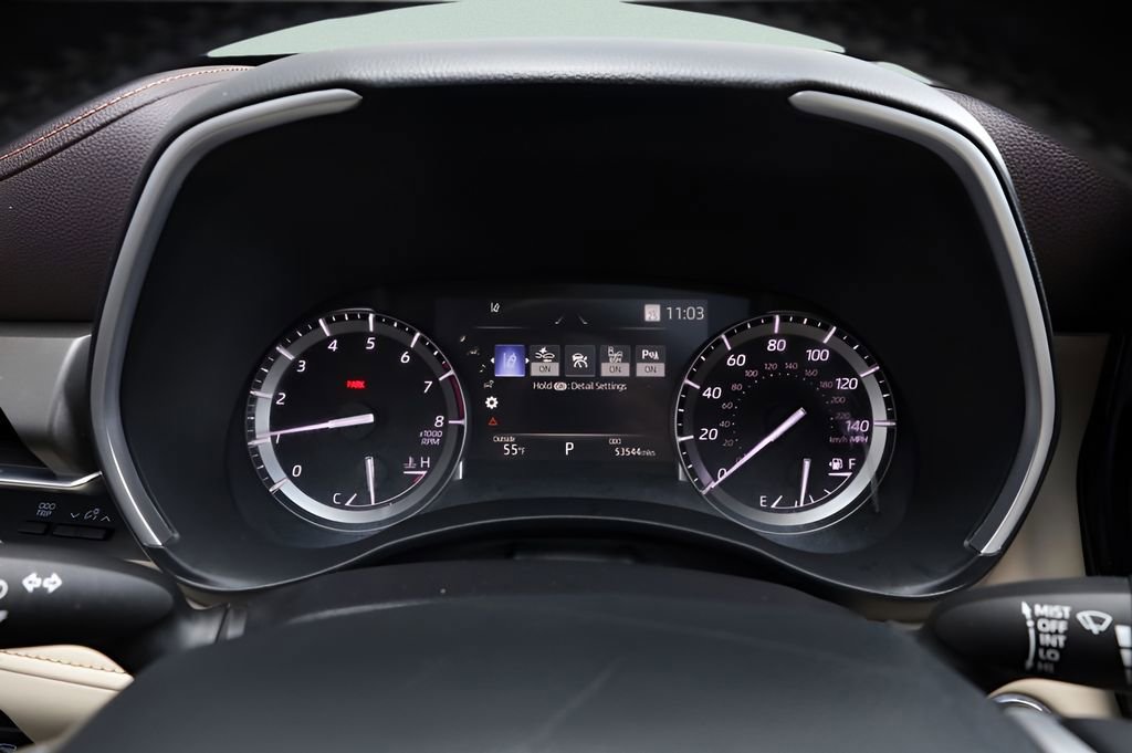 Used 2022 Toyota Highlander Limited image 35