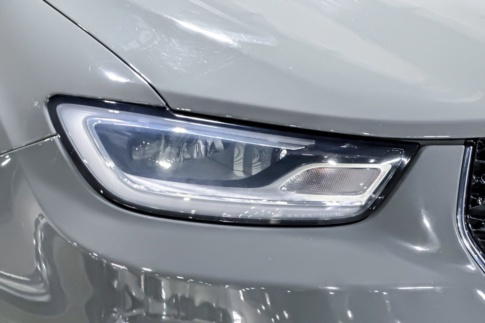 Used 2021 Chrysler Pacifica Limited w/ Premium & Safety Sphere Group image 10