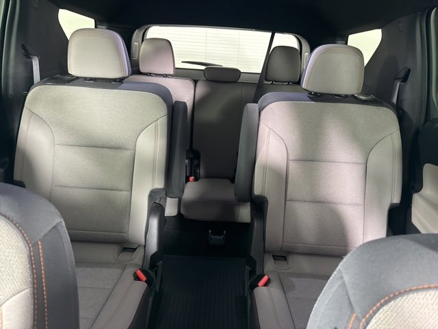 Used 2024 Chevrolet Traverse LT image 28