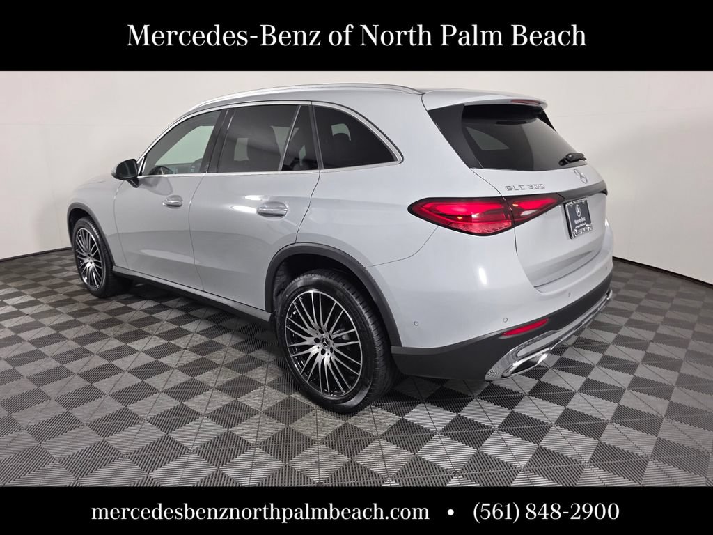 Certified 2026 Mercedes-Benz GLC 300 image 4