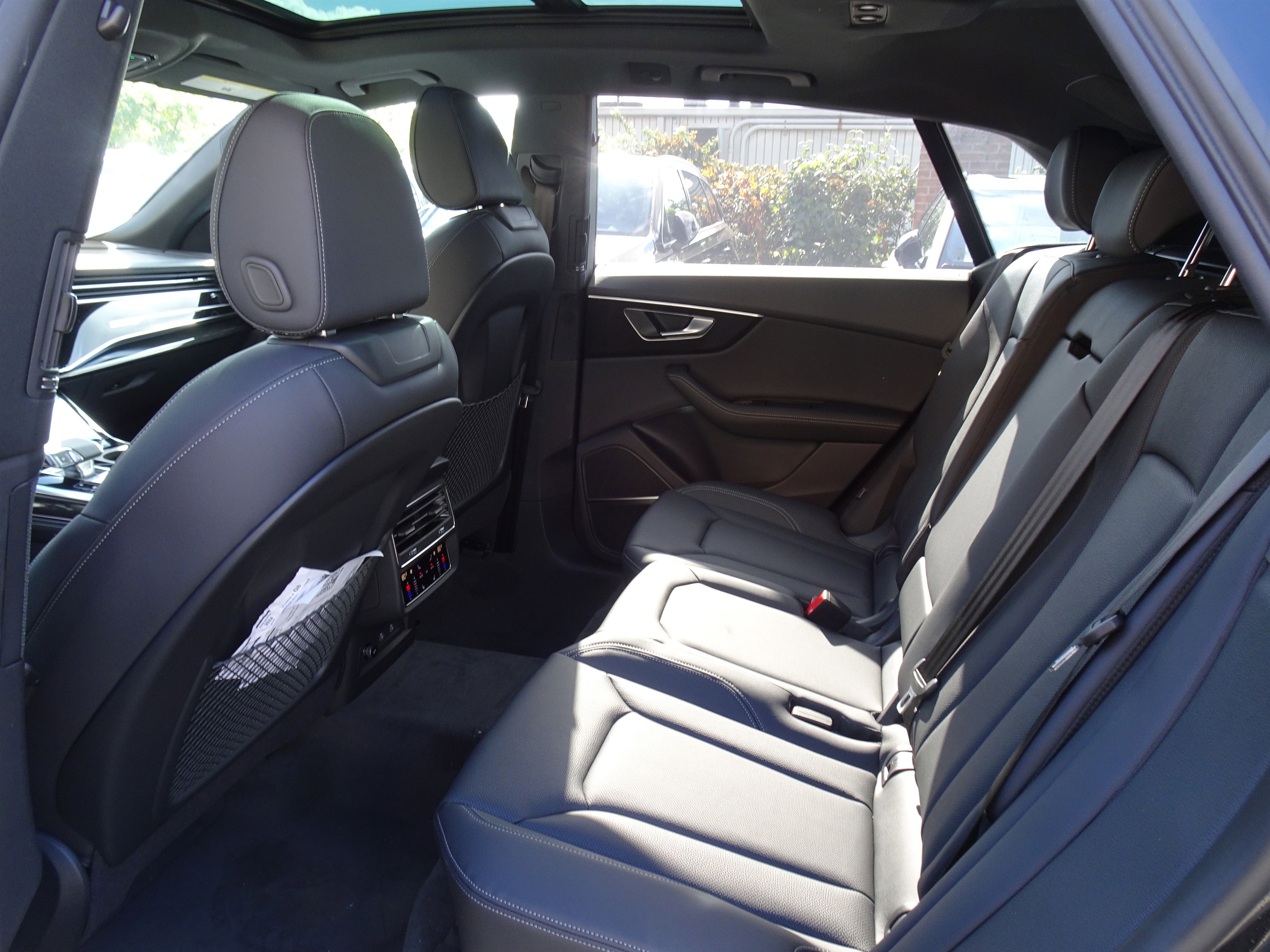 New 2026 Audi Q8 Premium Plus image 6