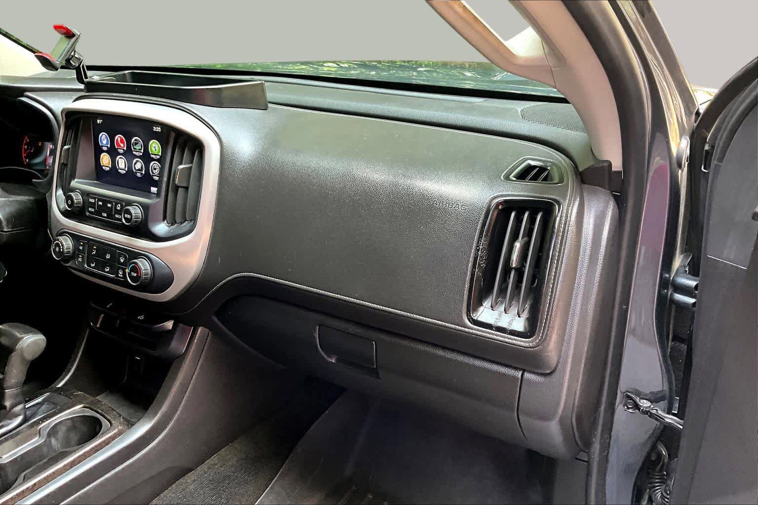 Used 2016 GMC Canyon SLE RWD image 18
