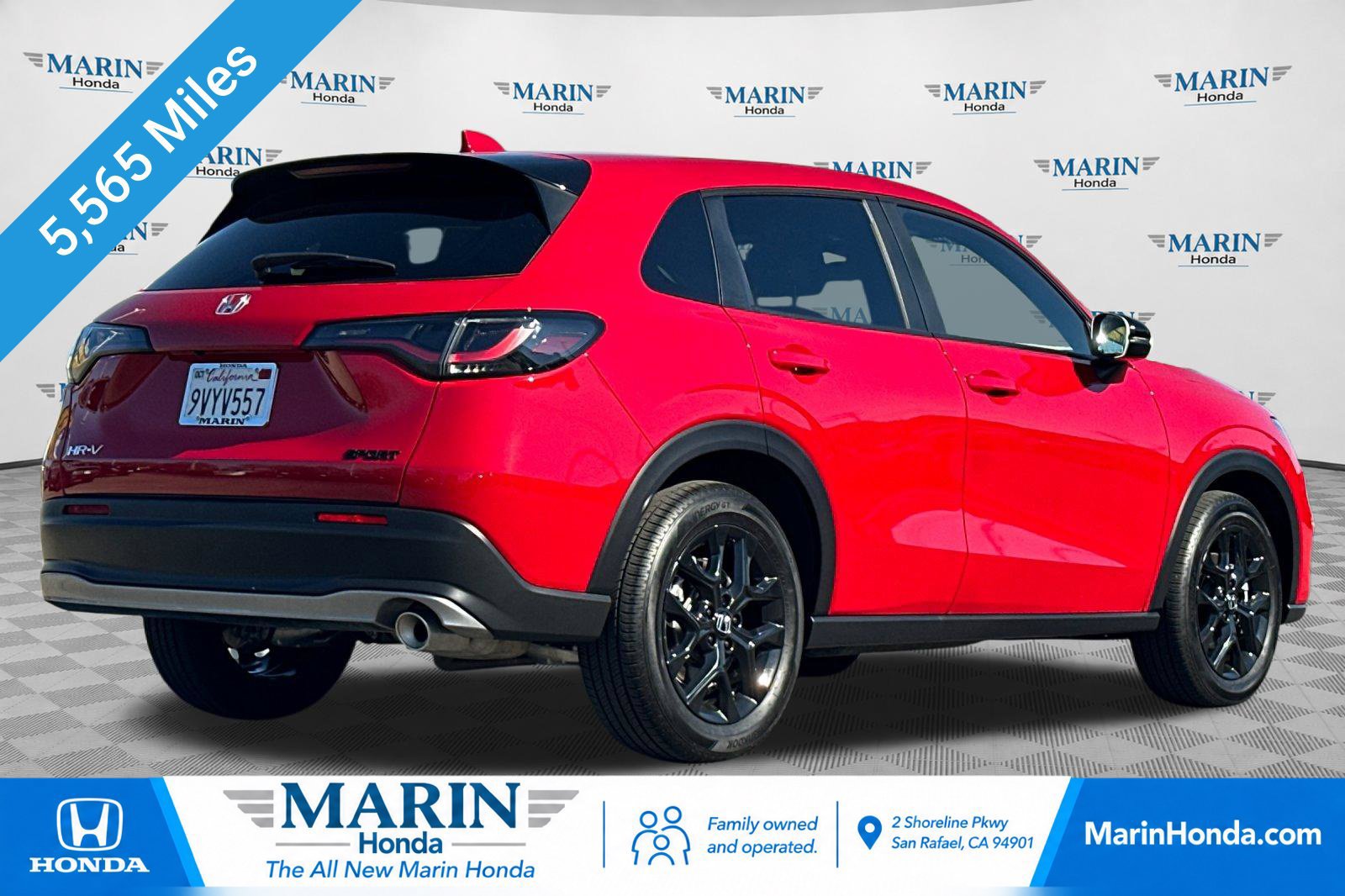 Certified 2025 Honda HR-V Sport image 3