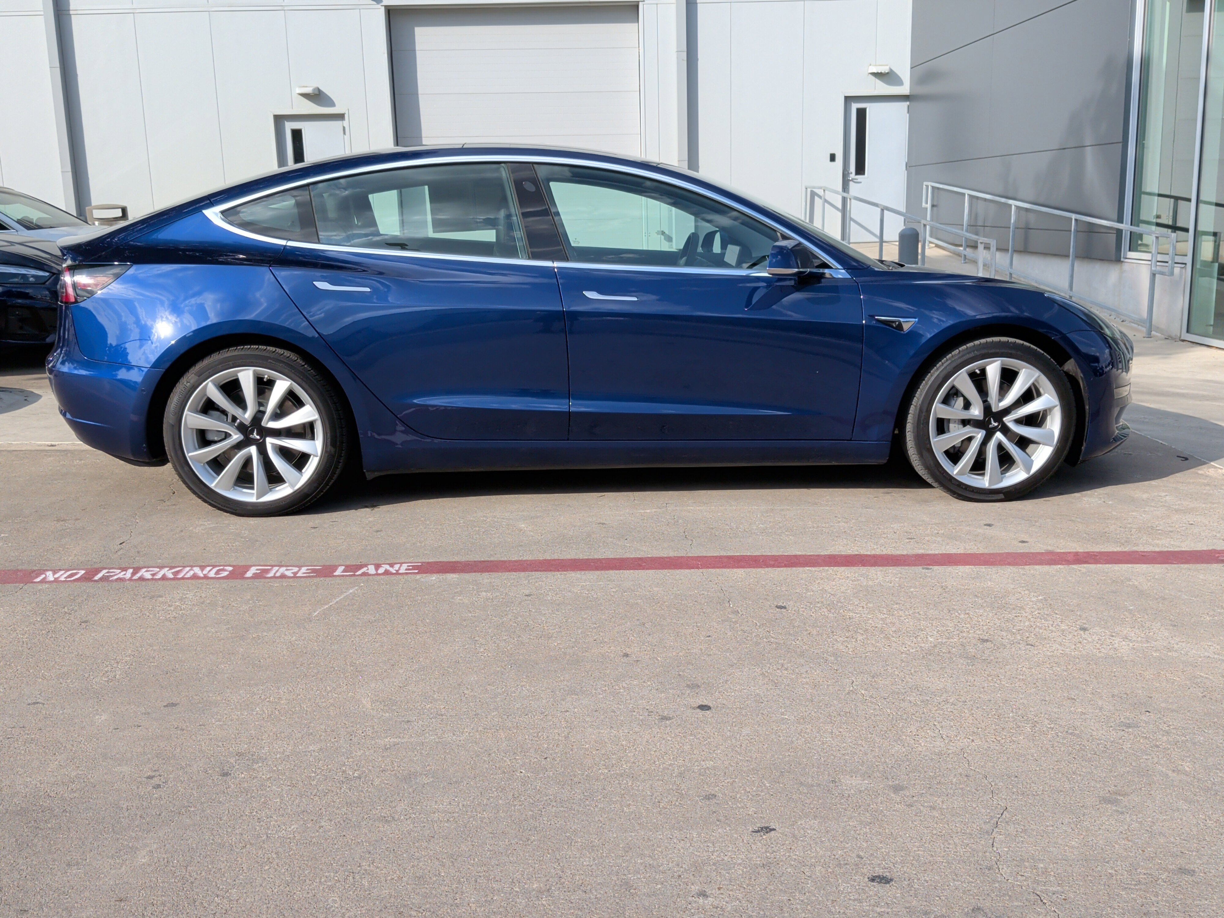 Used 2020 Tesla Model 3 Long Range image 11