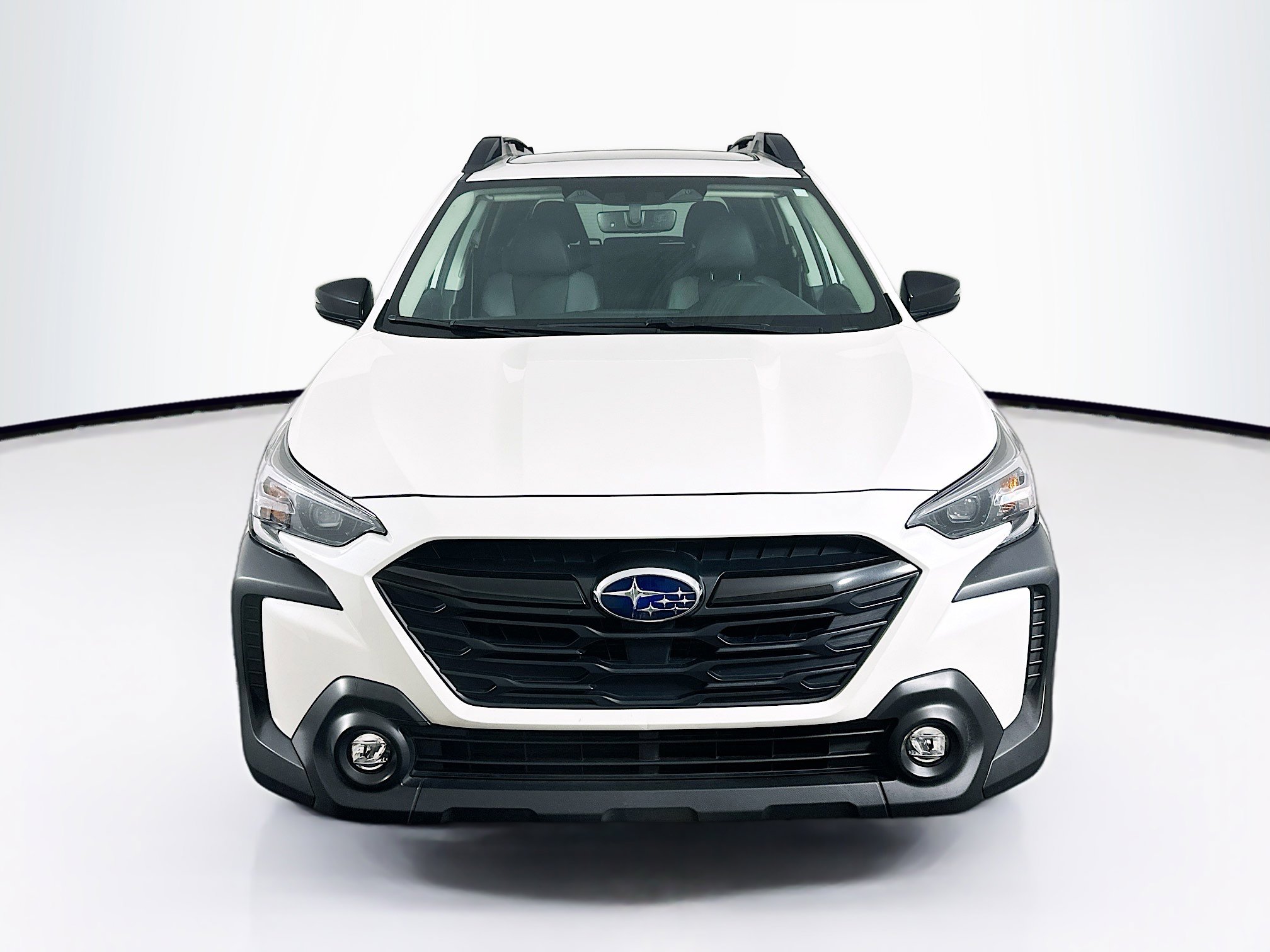 Used 2025 Subaru Outback Onyx Edition image 2