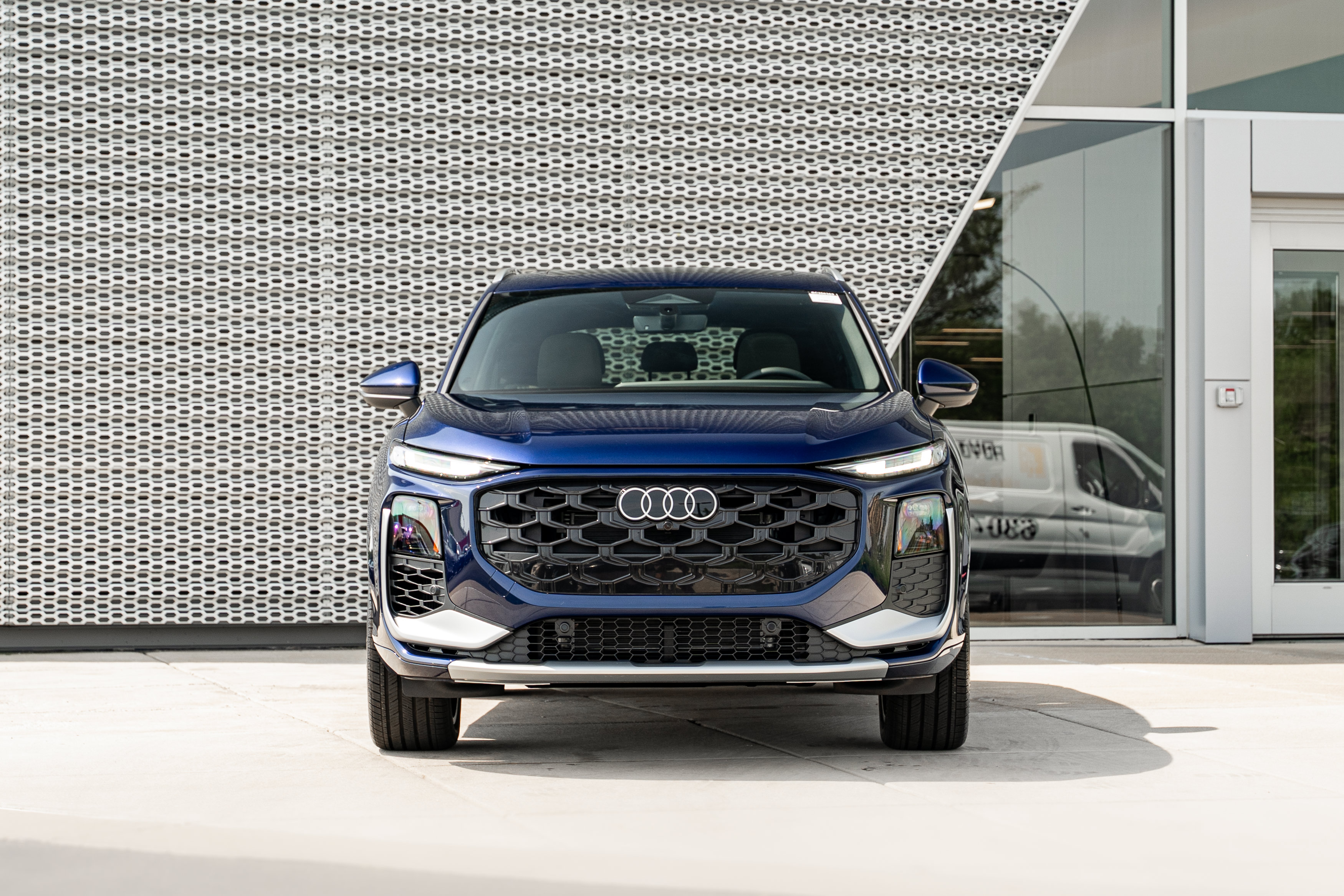 New 2026 Audi Q3 quattro 2.0T AWD/4WD image 30