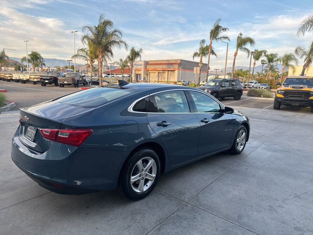 Used 2024 Chevrolet Malibu LS w/ Driver Confidence Package image 8