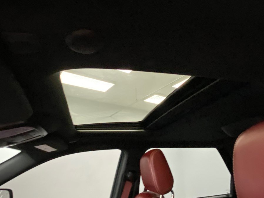 Used 2021 Dodge Durango SRT w/ Black Package image 21